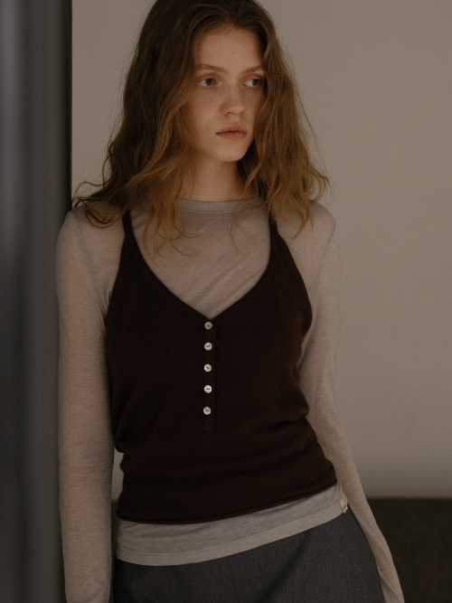 Halter neck knit vest FRFA01NT02_Brown