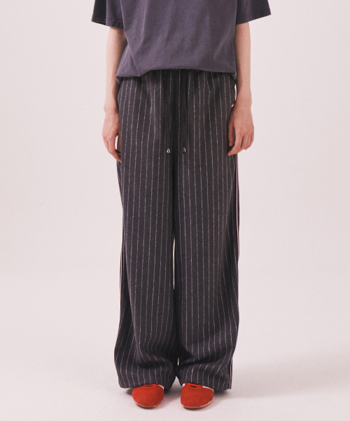 MNS Pinstripe Wide Brushed Pants_Gray