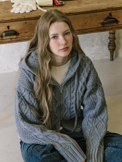 Cable two way knit zipup cardigan - gray
