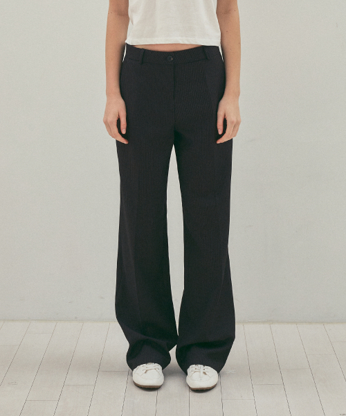 Semi Regular Non-tuck Pin Stripe Slacks_CTB553(Brown)