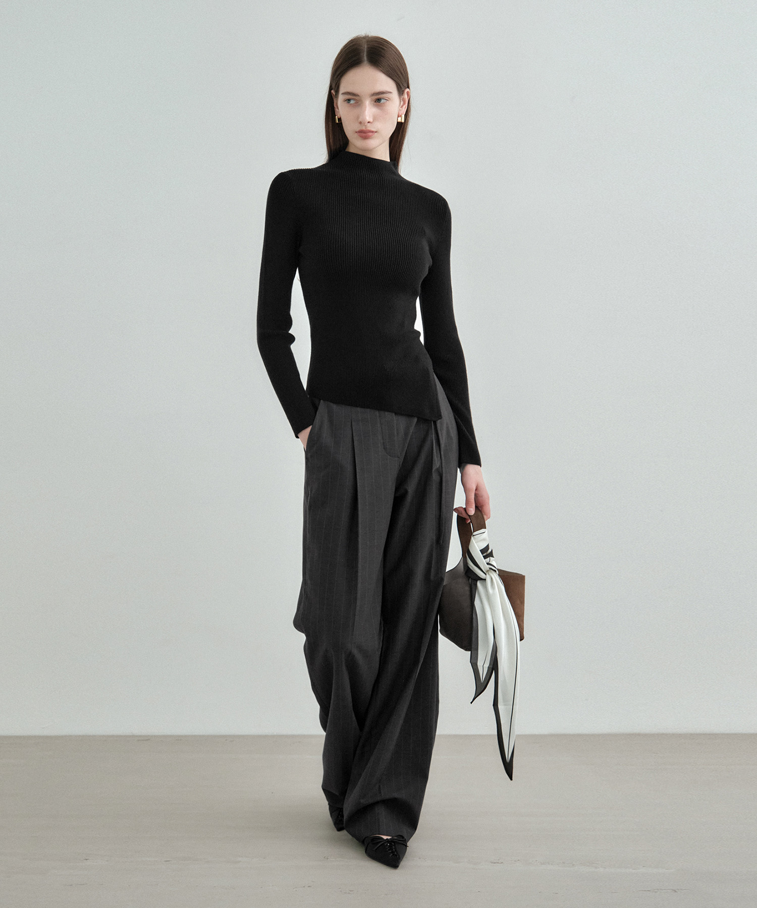 Широкие брюки в полоску с ремнем Charcoal MDPT025STCHARCOAL