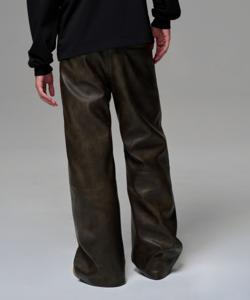 MEN FAUX LEATHER TWO-TONE PANEL PANTS - TOBACCO BROWN