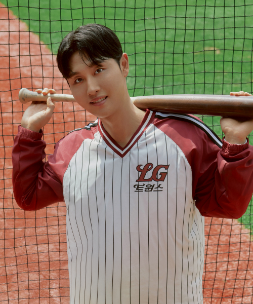 [LG Twins x 1993 Studio] Реглан писте с контрастными рукавами_Red