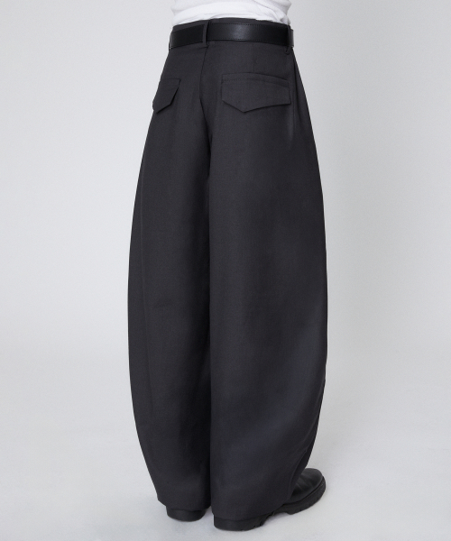 ONE TUCK SLACKS [GRAY]