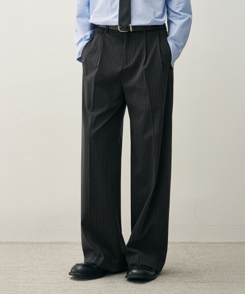 TWO TUCK WIDE PIN STRIPE SLACKS [CHARCOAL]