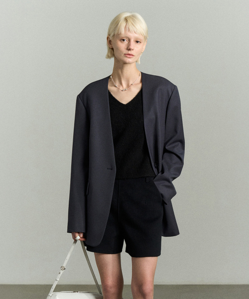 SHOULDER PADDED COLLARLESS JACKET