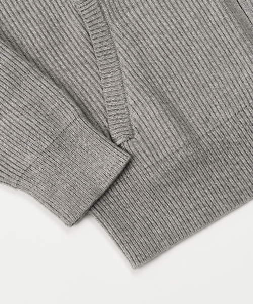 MINIMAL HIGH NECK KNIT ZIP-UP (GREY)