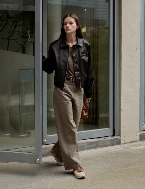 Leather zip-up jumper (Brown)