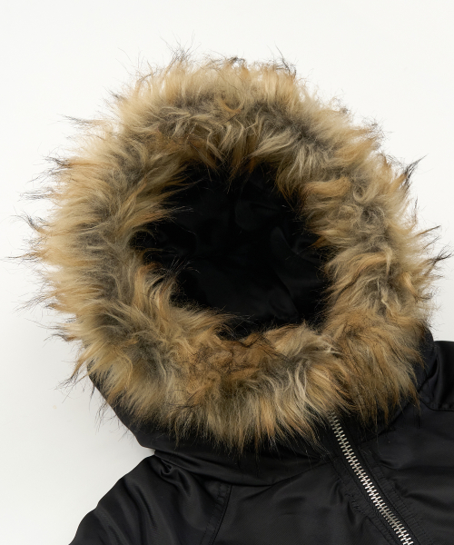 W Пуховая MA-1 с меховым капюшоном (BLACK)