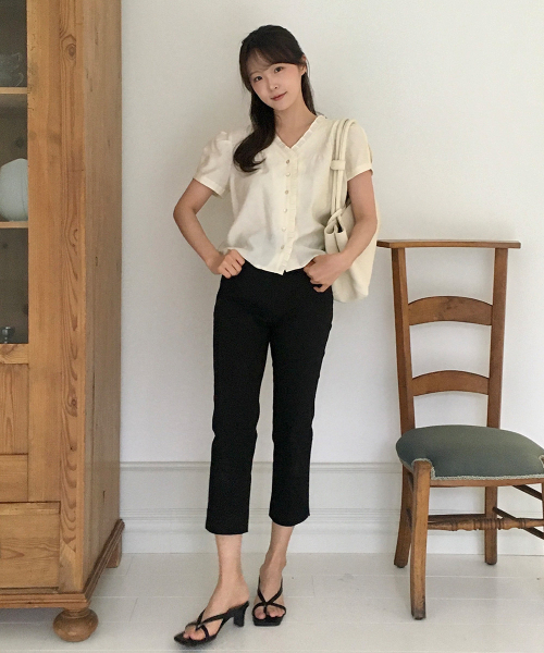 sabrina capri pants-black
