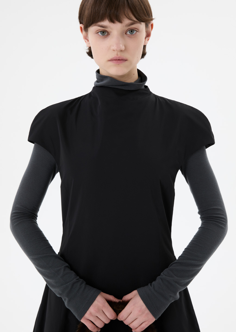 아모멘토(AMOMENTO) TAFFETA MOCK NECK VOLUME DRESS - 사이즈 & 후기