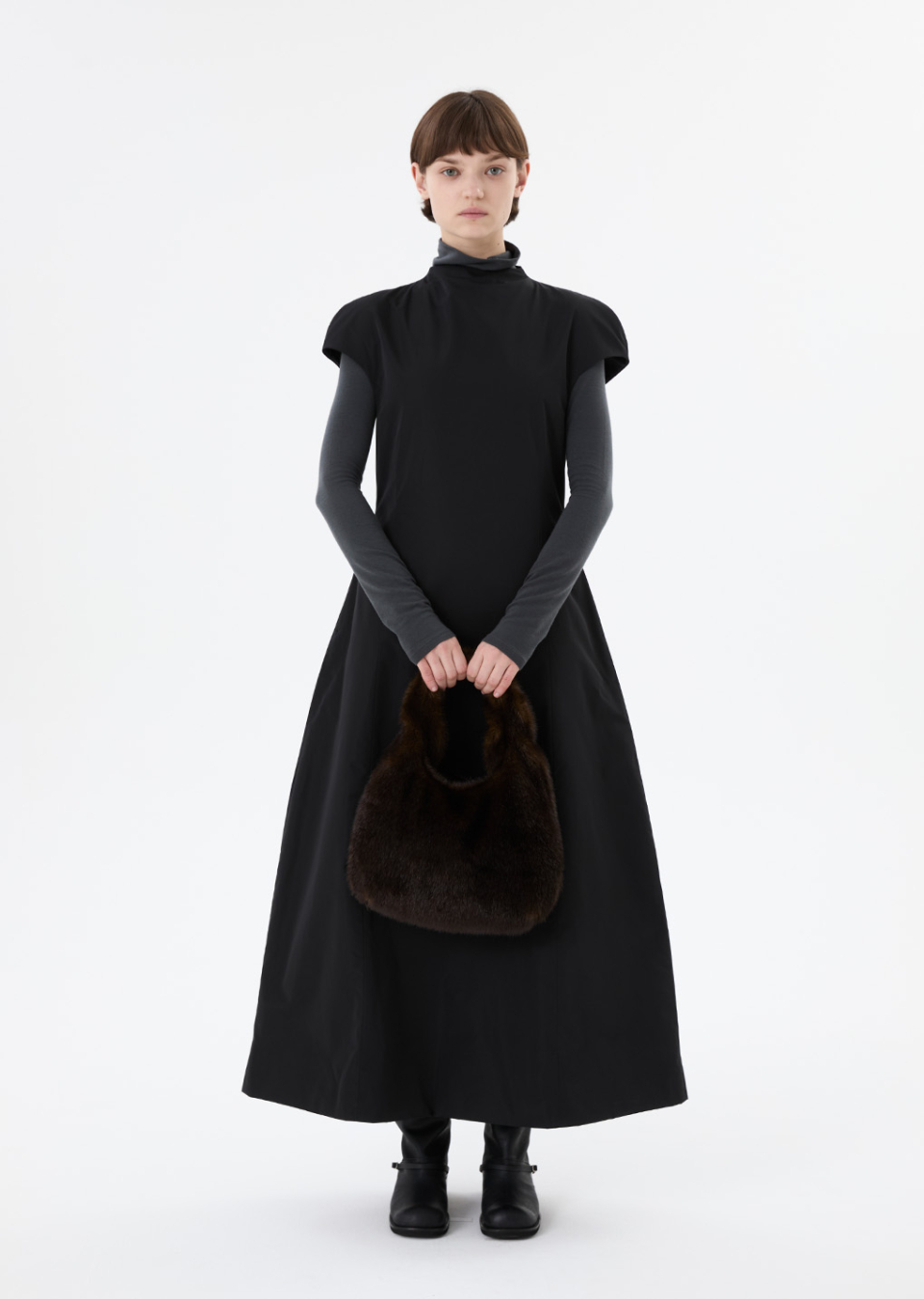 아모멘토(AMOMENTO) TAFFETA MOCK NECK VOLUME DRESS - 사이즈 & 후기