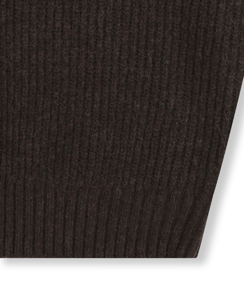 Свитер MOCK NECK SHORT SWEATER BROWN [BESLOW x Sakhyung]