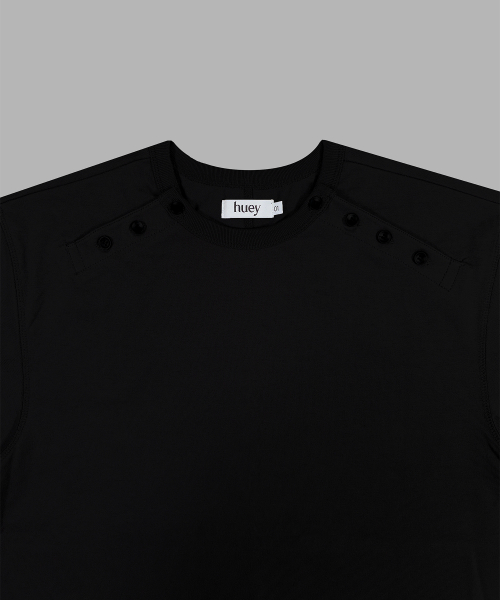 Double Side Button Henry Neck Black