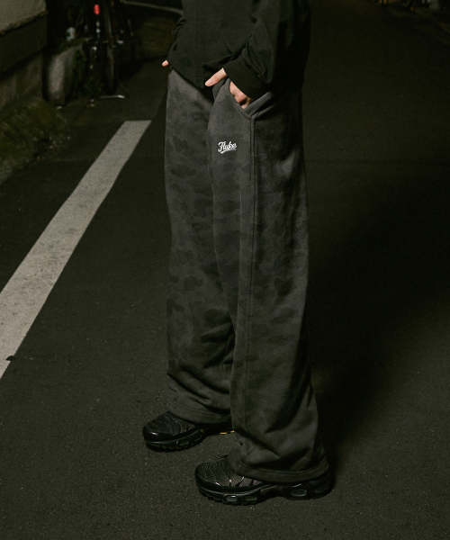 Urban Core Crew Camo сигнатурное лого свитшот-брюки Black FTP208-Z