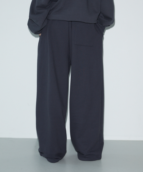 Stud Cut Sweat Pants (CHARCOAL)