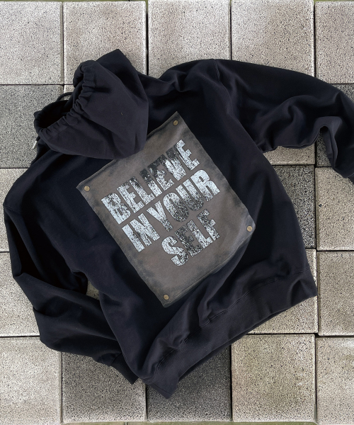 Худи с графическим патчем BELIEVE IN YOURSELF (Black)
