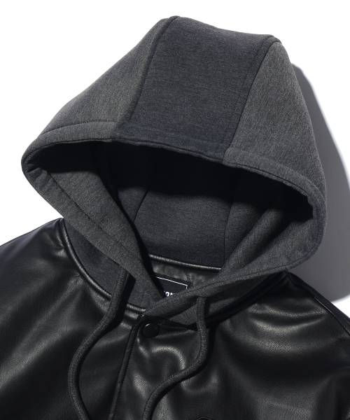 Кожаная стёганая куртка с аппликацией LQ1JU023_Black