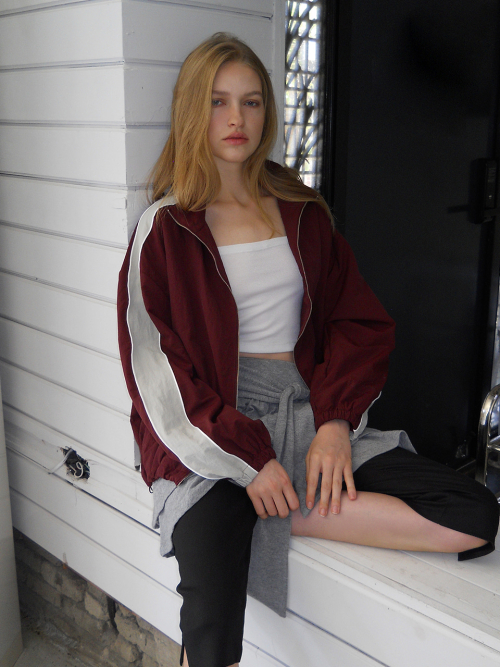 Color Block Wind Jumper, Wine