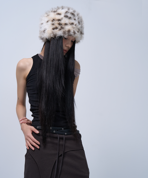 UNBALANCE SLEEVELESS TOP (чёрный)