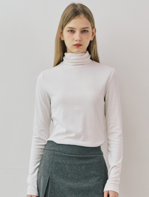 Daily angora turtleneck t-shirt - ivory