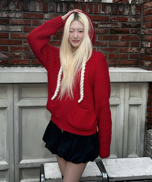 YOUHEE ROPE HOOD ZIP-UP KNIT RED