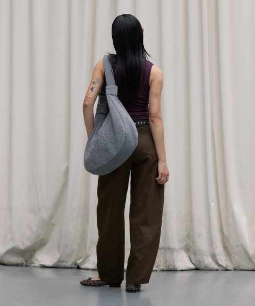 wool cross pebble bag (GR)