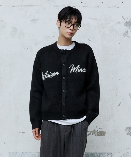 SCRIPT TYPE ROUND NECK CARDIGAN BLACK