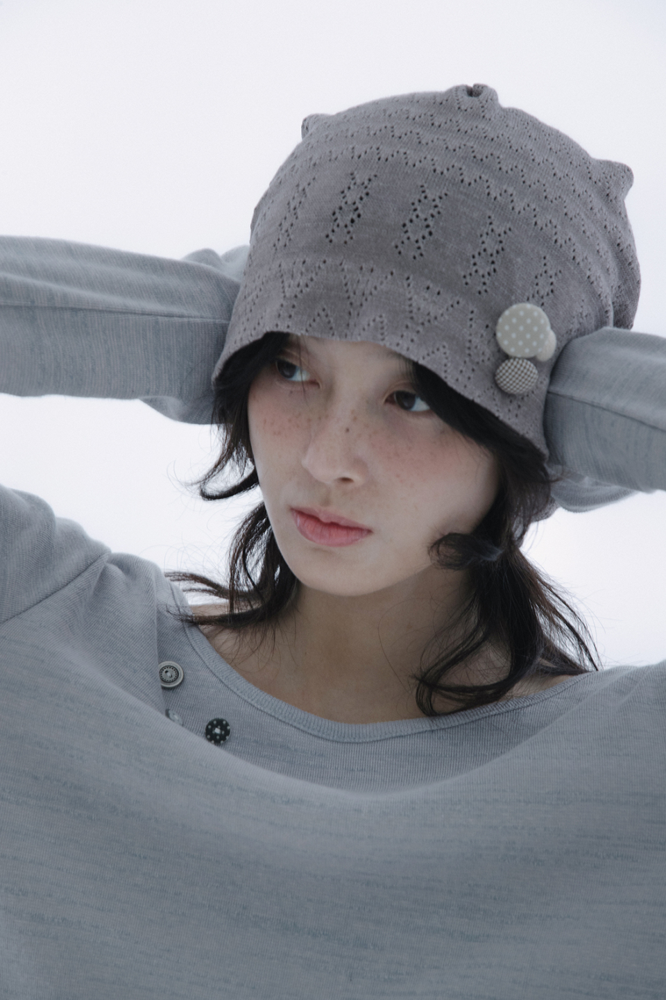 STRING BEANIE