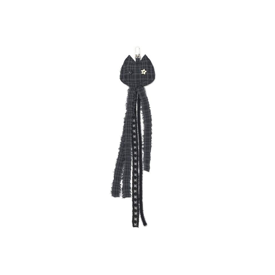 GHOST HUGGING KEYRING - 2 COLORS BLACK