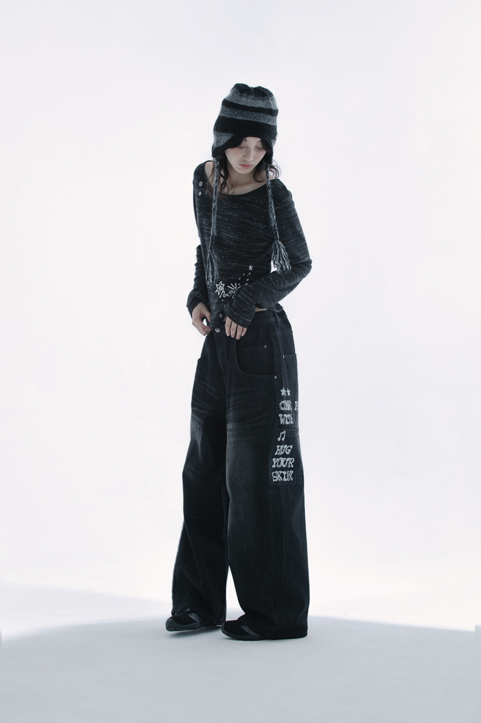 DENIM PANTS - 2 COLORS BLACK