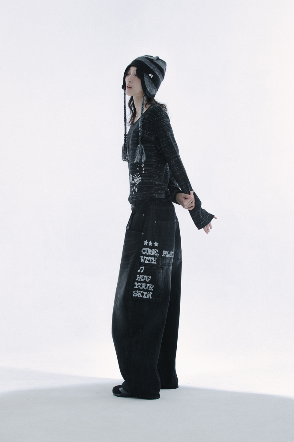 DENIM PANTS - 2 COLORS BLACK