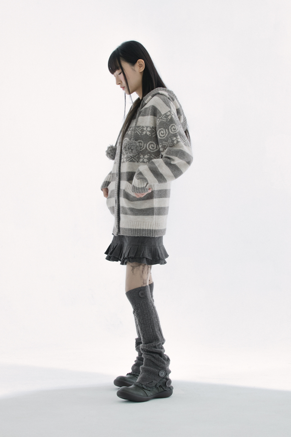 BUTTON CABLE KNIT - 4 COLORS BROWN