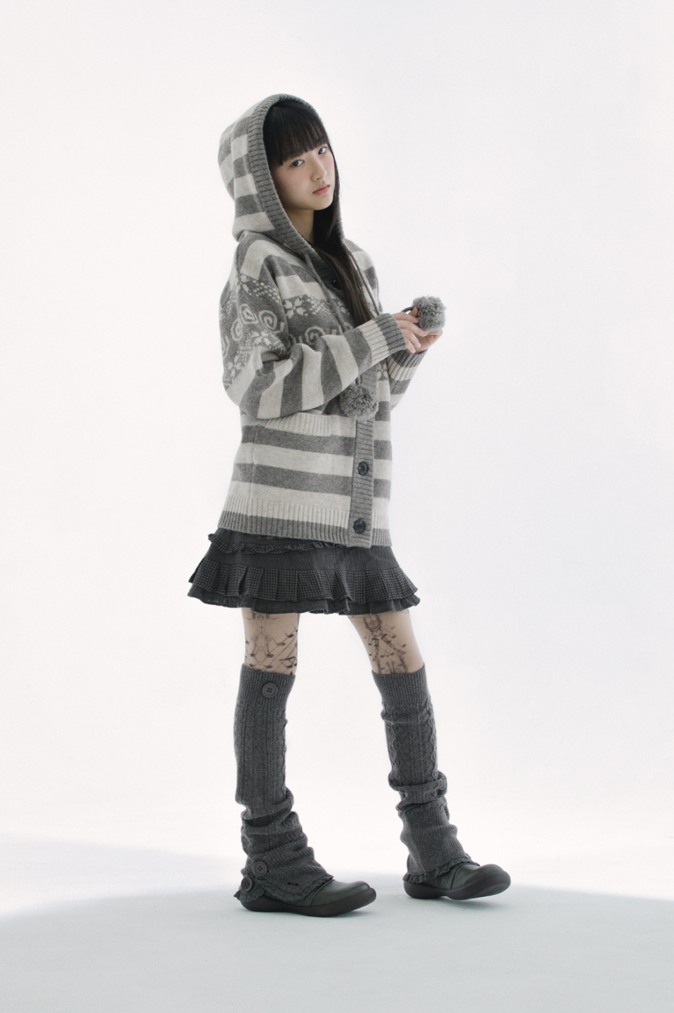 BUTTON CABLE KNIT - 4 COLORS BROWN