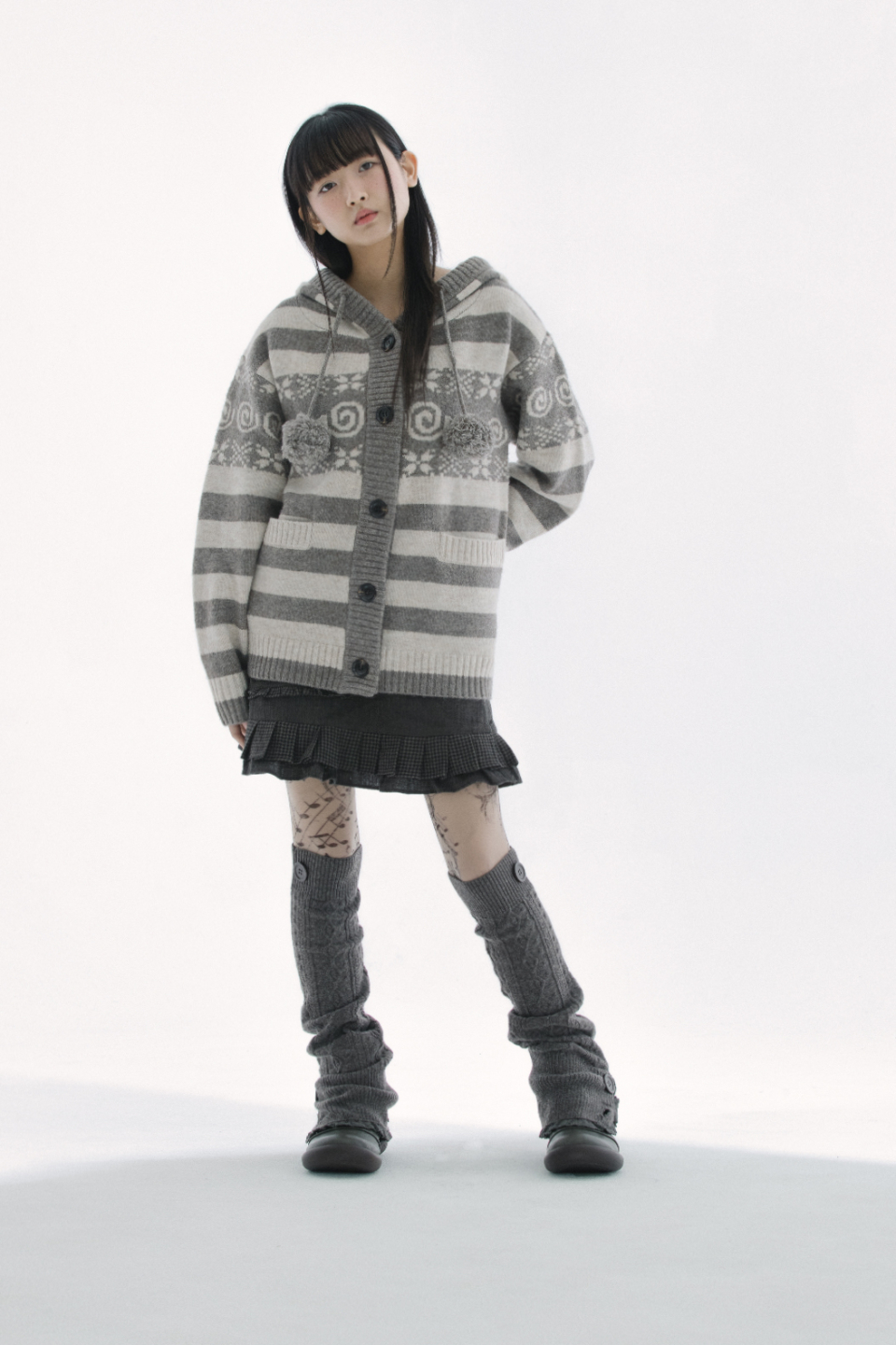 BUTTON CABLE KNIT - 4 COLORS BROWN