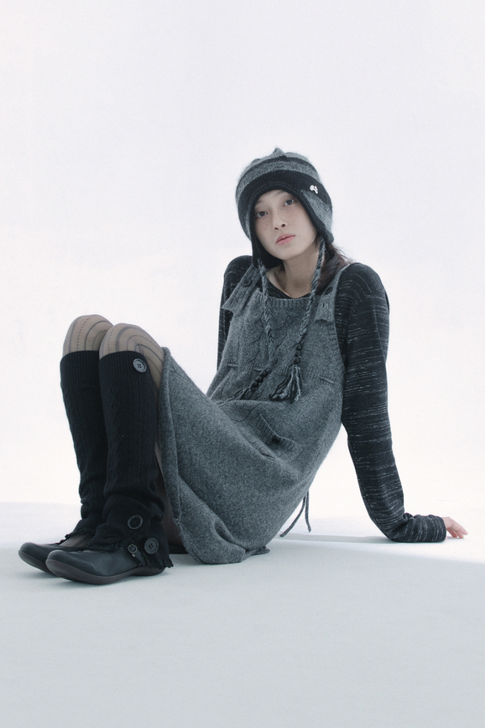 BUTTON CABLE KNIT - 4 COLORS BLACK