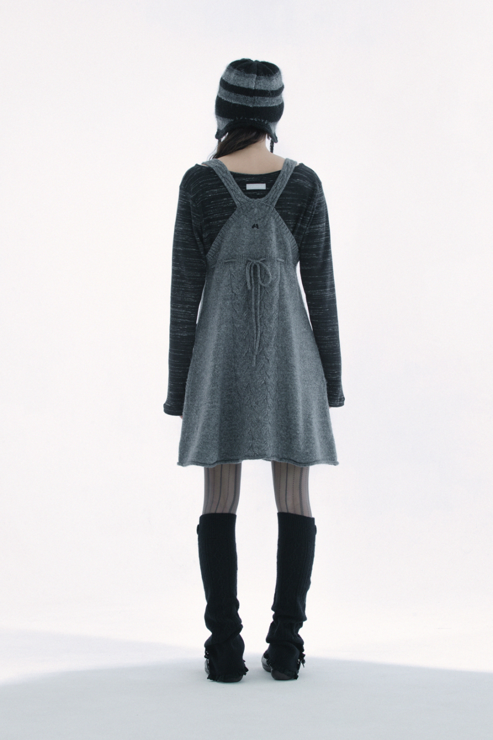 BUTTON CABLE KNIT - 4 COLORS BLACK