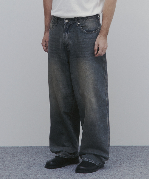Широкие джинсы Essential (Washed Black)