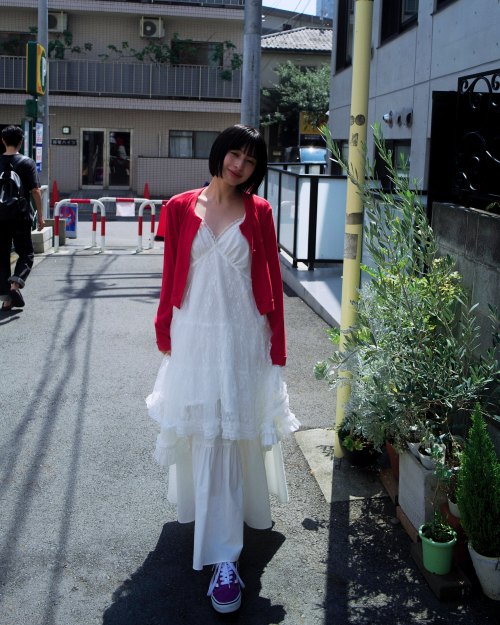 LOGO EMBROIDERY BLOOMING CROP CARDIGAN_RED
