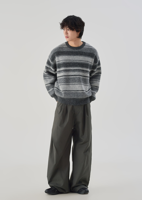 Широкие слаксы с защипами и резинкой сзади, 2 colors