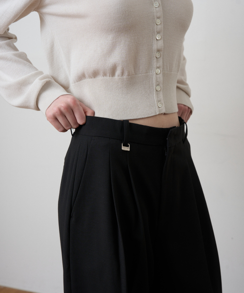 Wide Tuck Tailored Pants Black
