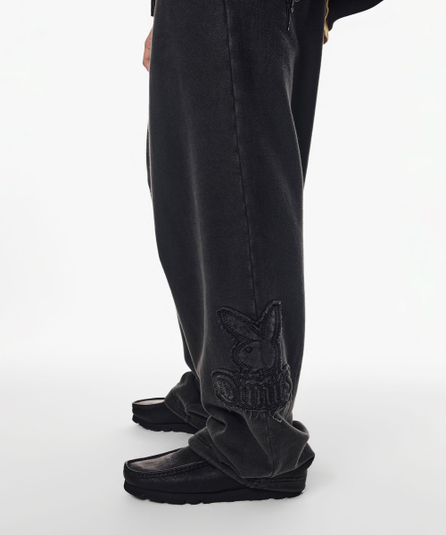 [PLAYBOY x DIMITO] BUNNY SWEATPANTS WASHED BLACK