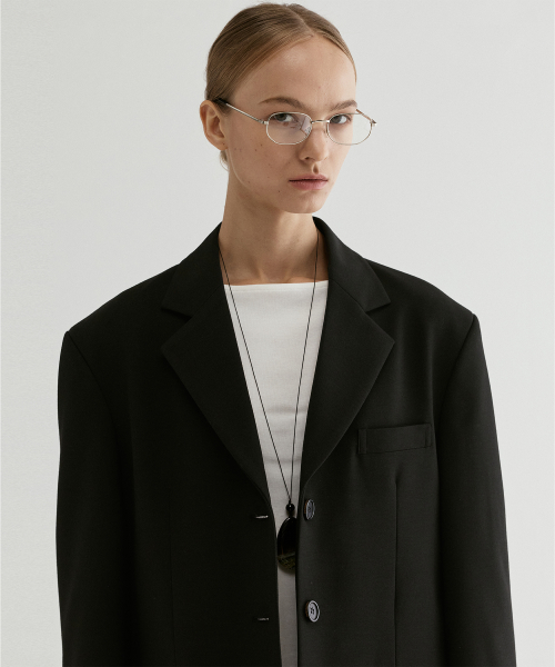 Single Breasted Three-Button Jacket Black