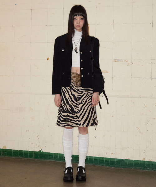 Corduroy Puff Jacket (BLACK)