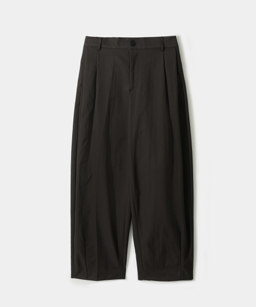 Брюки FW с боковыми защипами Curved_Black