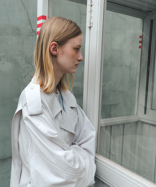 HOODED OVERSIZED TRENCH COAT - LIGHT GREY