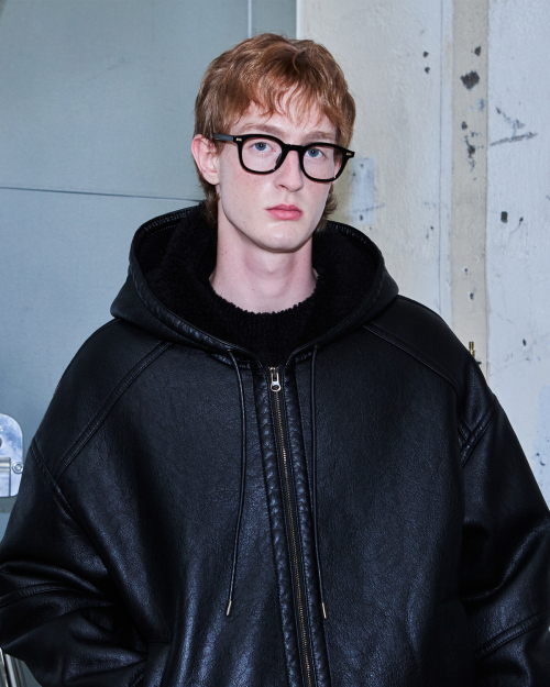 Hooded shearling jumper / BLACK