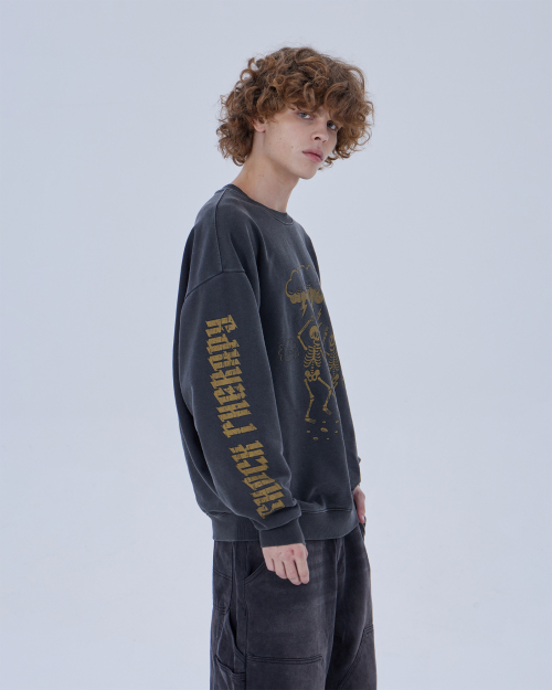 SHOCK THERAPY PIGMENT SWEATSHIRT (CHARCOAL)