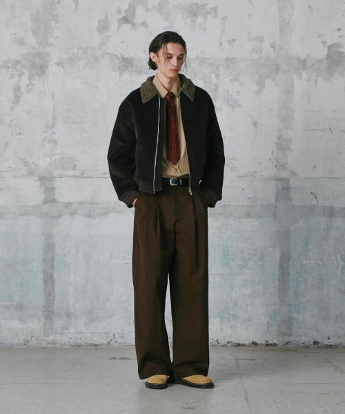 Вельветовый бомбер на меху Khaki