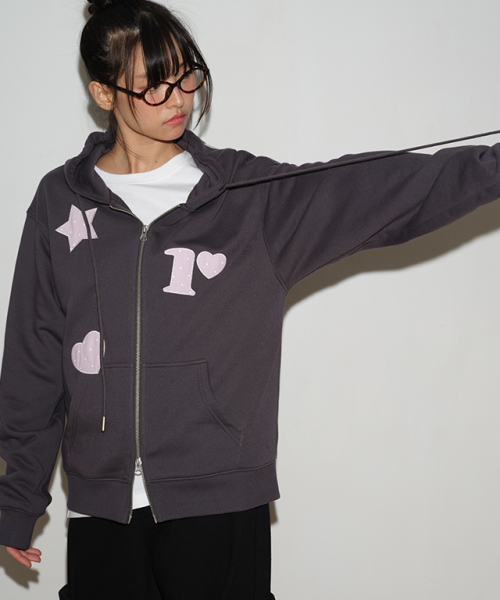 FIGURE SHAPE APPLIQUE HOODED ZIP UP CHARCOAL